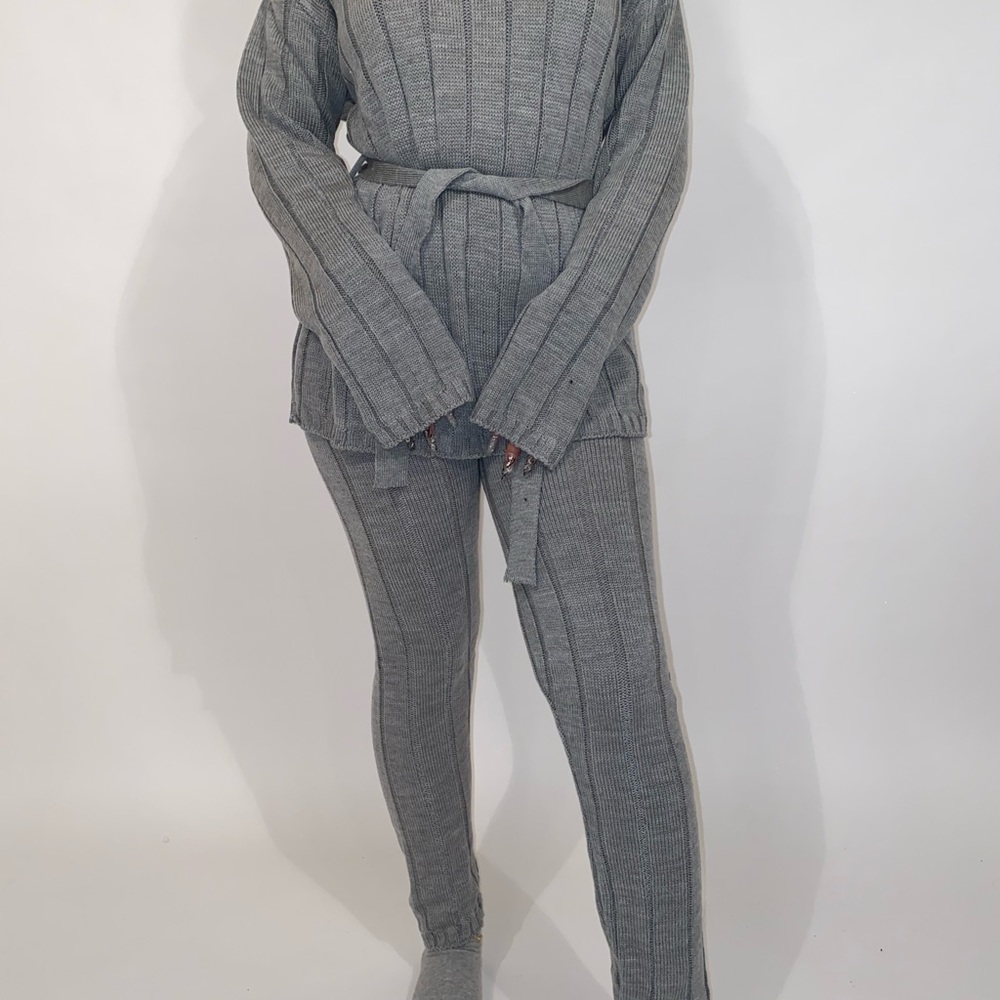 Brand New sweater set.